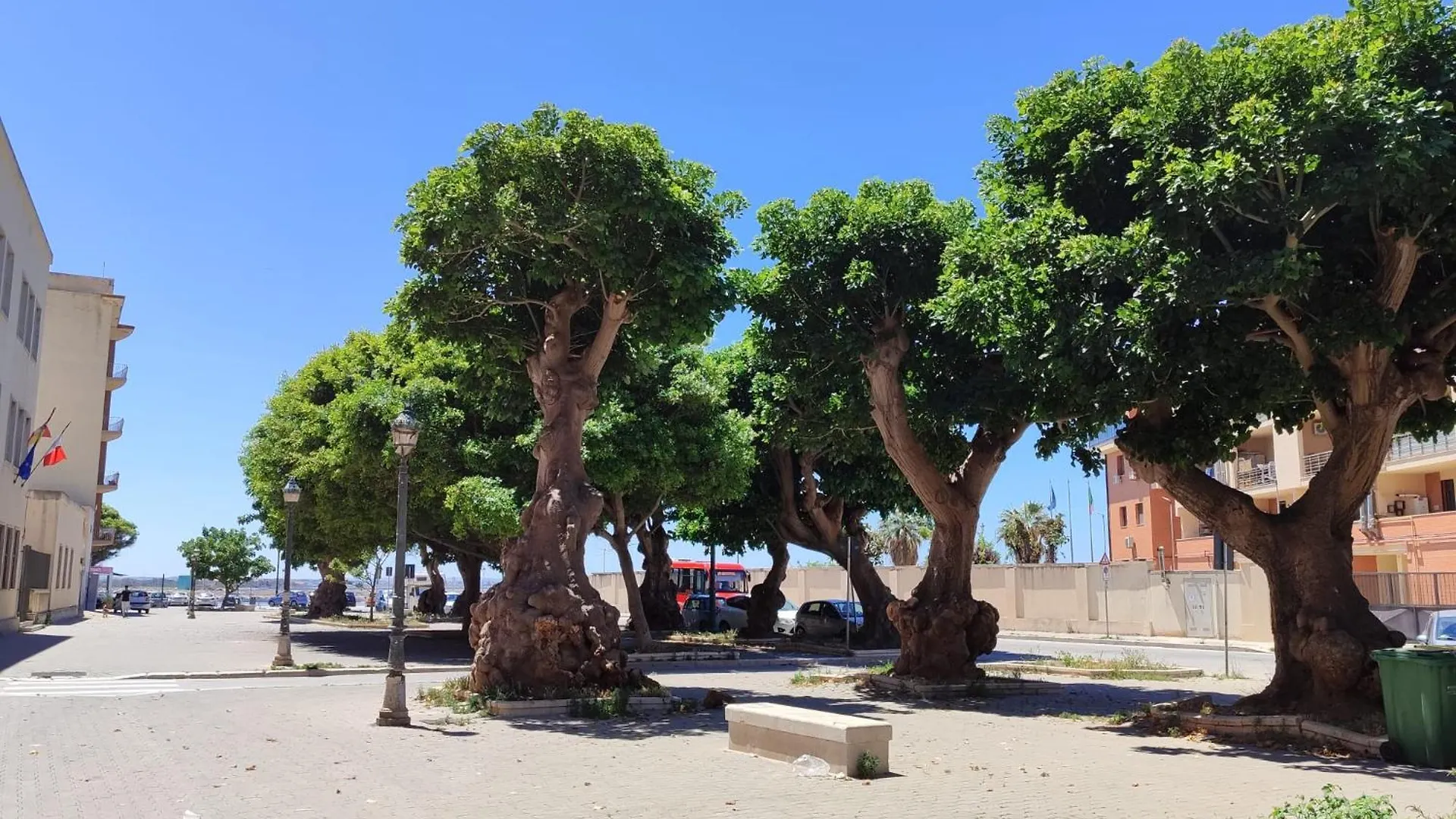Alla Marina Da Pina Trapani 0*,  Italy